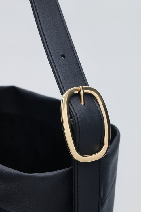 【GISELe 10月号掲載】Apple 2Way Tote Bag