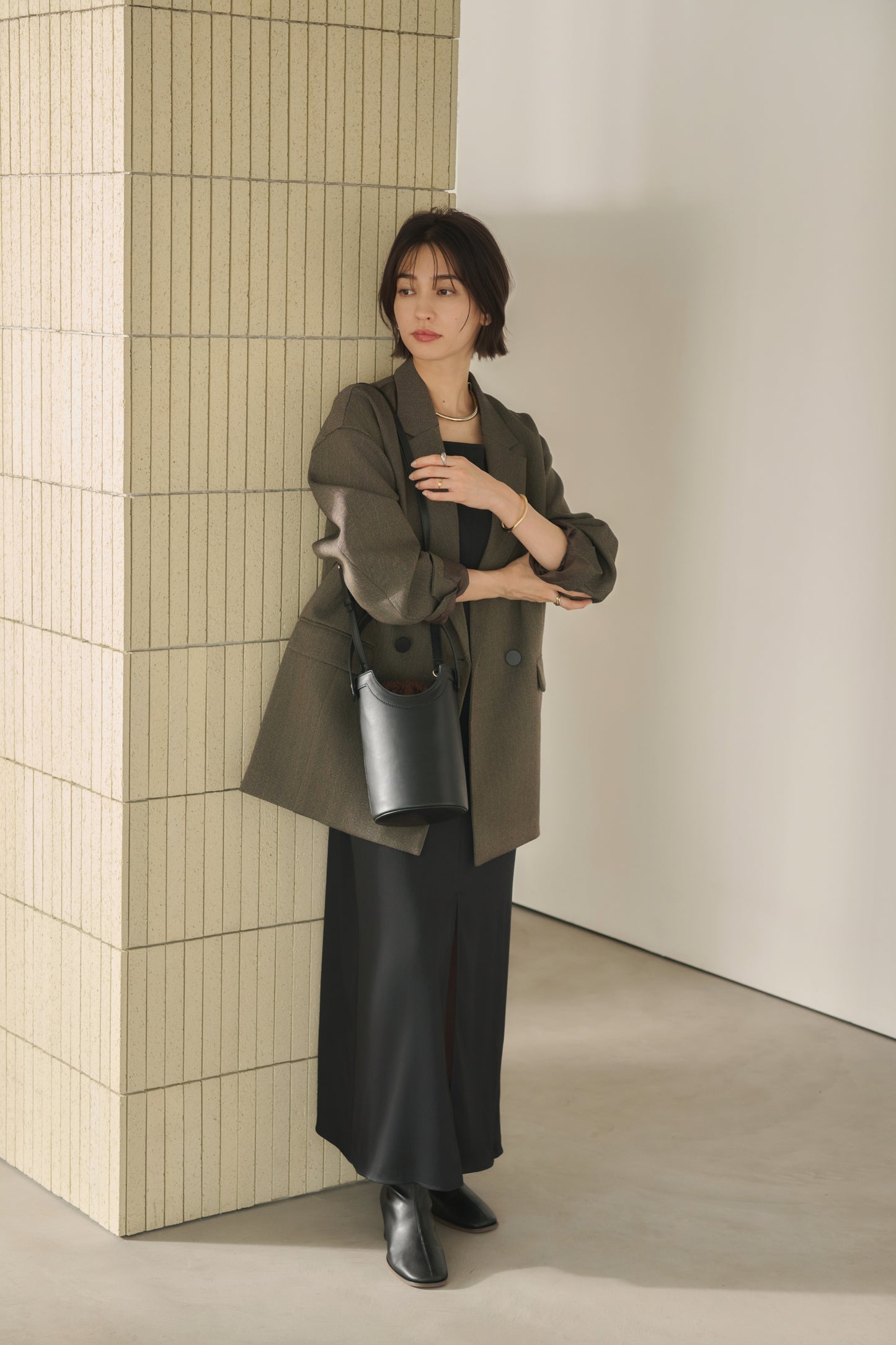 Apple Multi Way Half-moon Bag