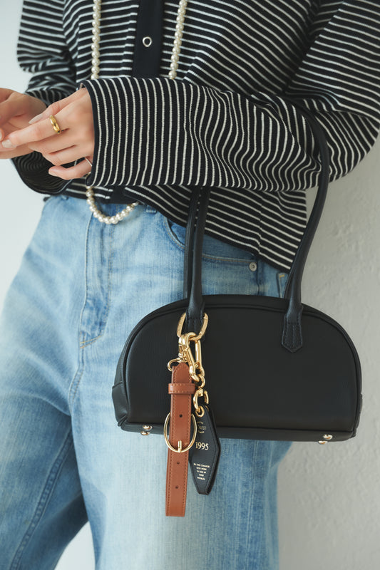 Apple 2Way Half-moon Strap