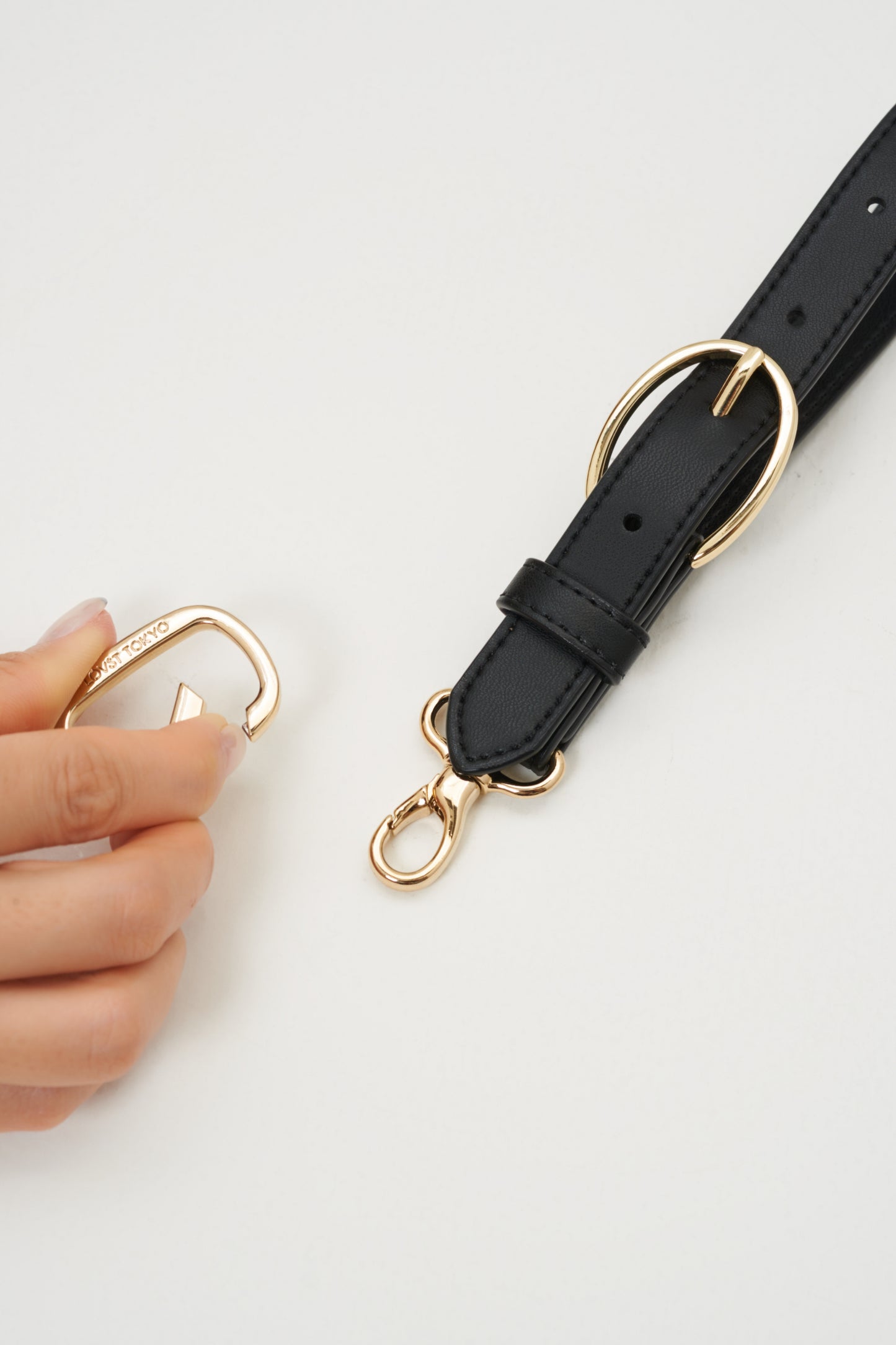 Apple 2Way Half-moon Strap