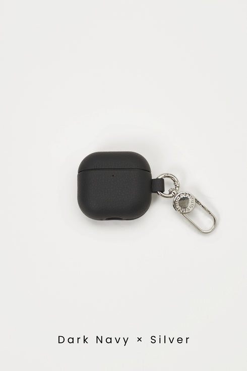 国産アップルレザー製AirPods 4 ケース | ダークネイビー | 名入れ・刻印対応 | シルバーカラビナ