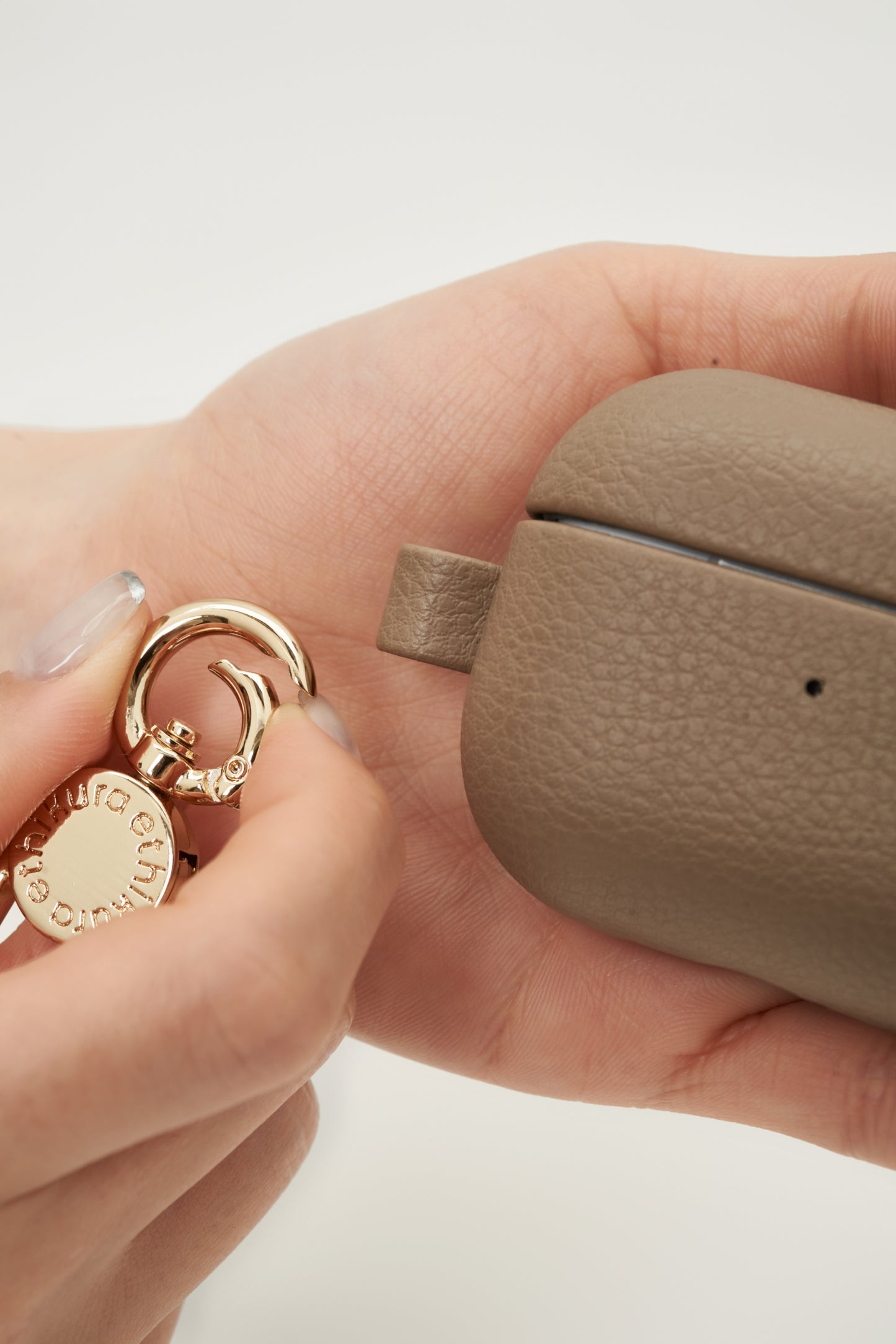 Apple AirPods Pro Case(第1世代・第2世代)