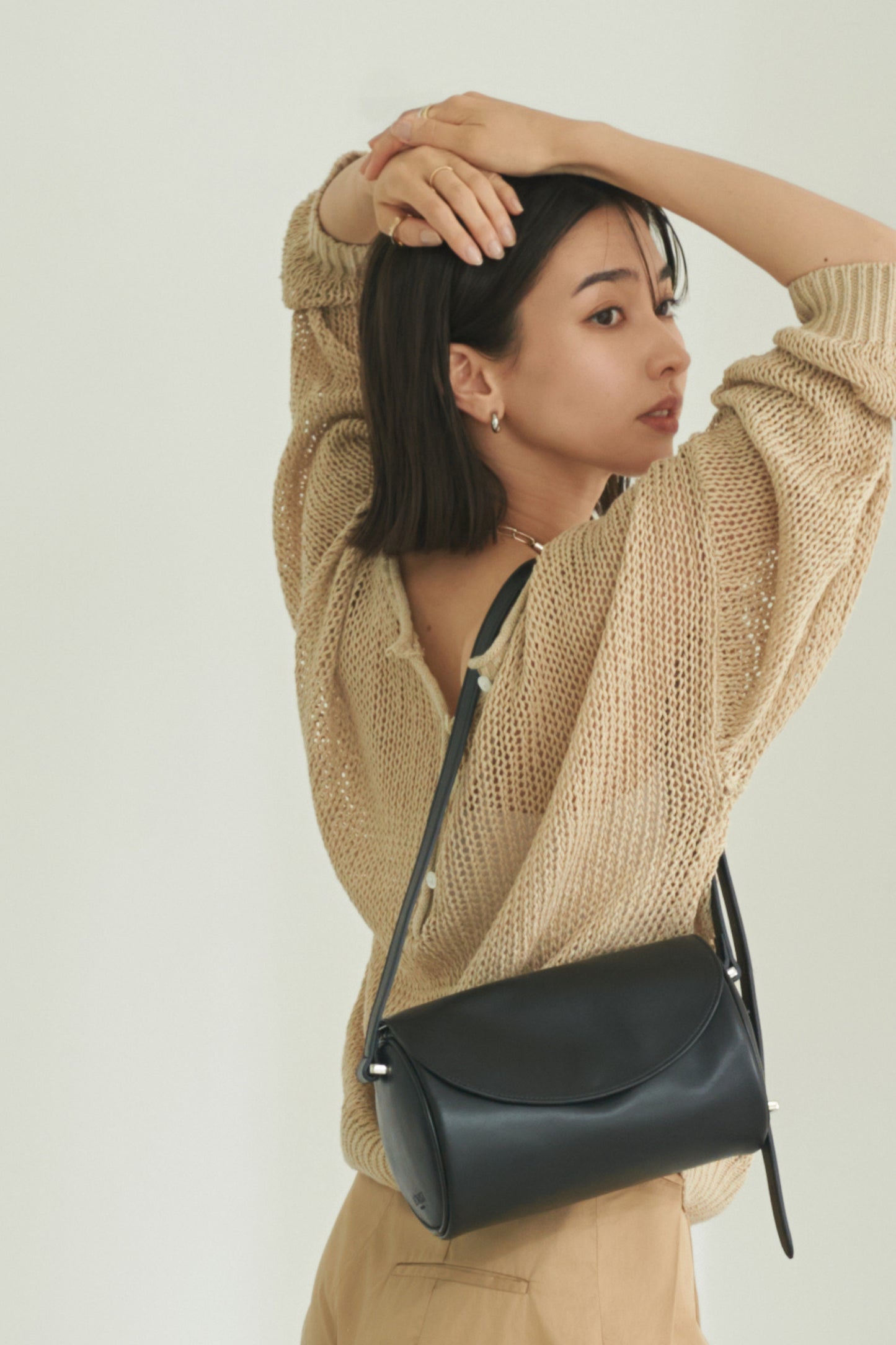 Apple 2Way Half-moon Bag