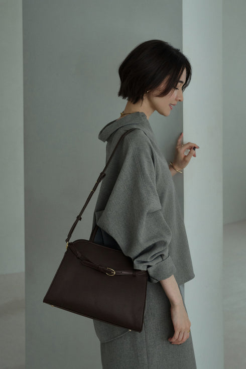Apple 2Way Half-moon Boston Bag