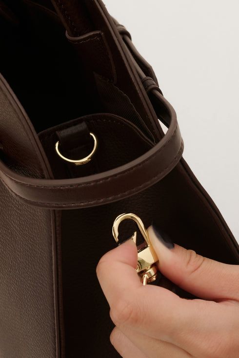 Apple 2Way Half-moon Boston Bag