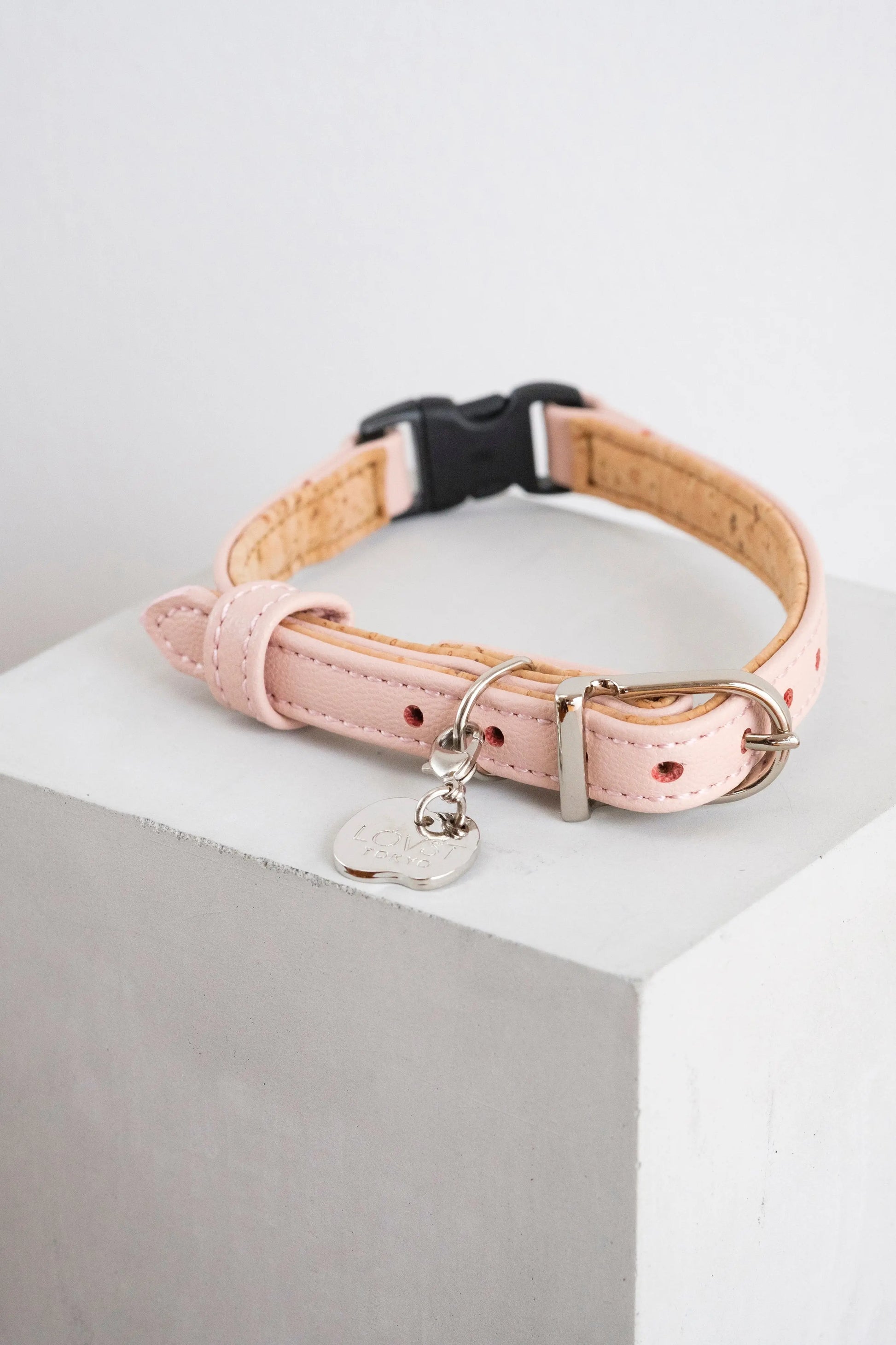 Apple Meow Collar LOVST TOKYO