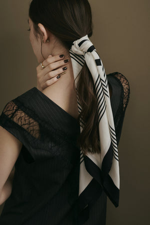 Geometric  Scarf