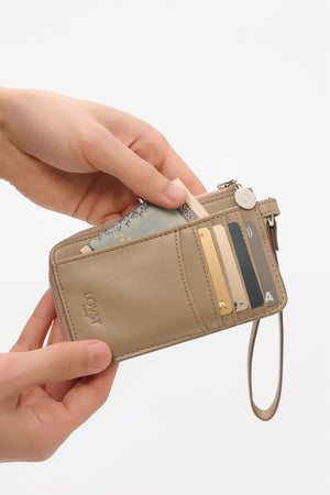 Apple Multi Wallet