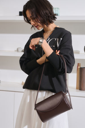 Apple 2Way Half-moon Bag