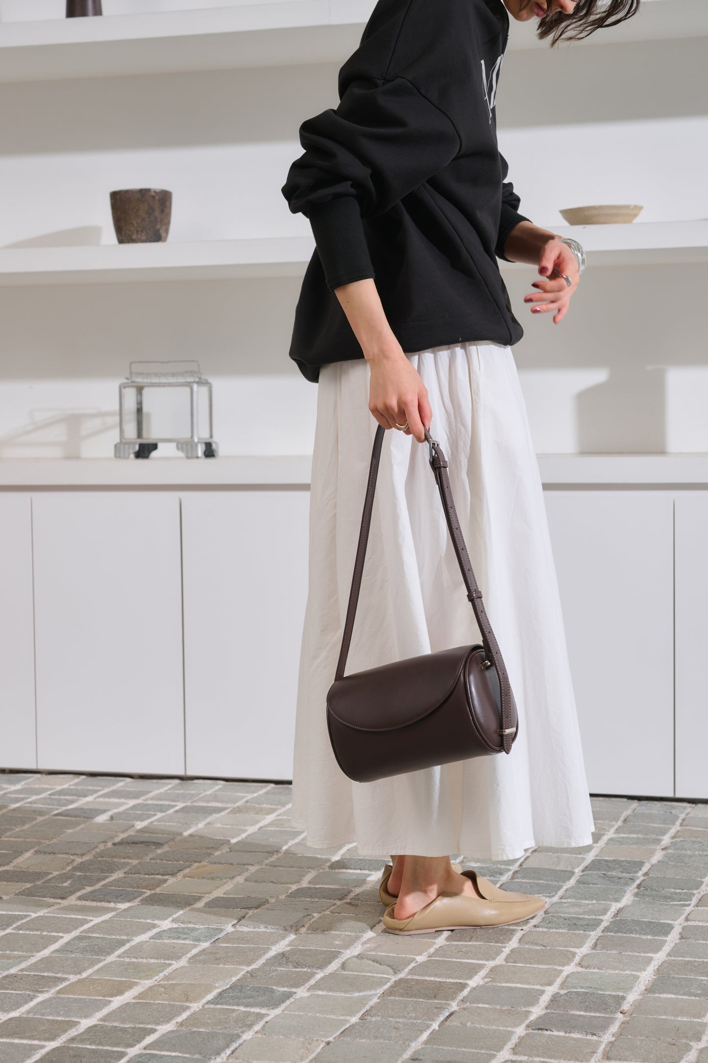 Apple 2Way Half-moon Bag