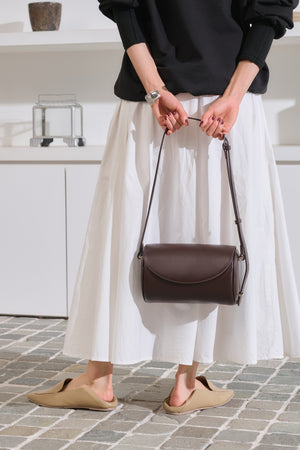 Apple 2Way Half-moon Bag