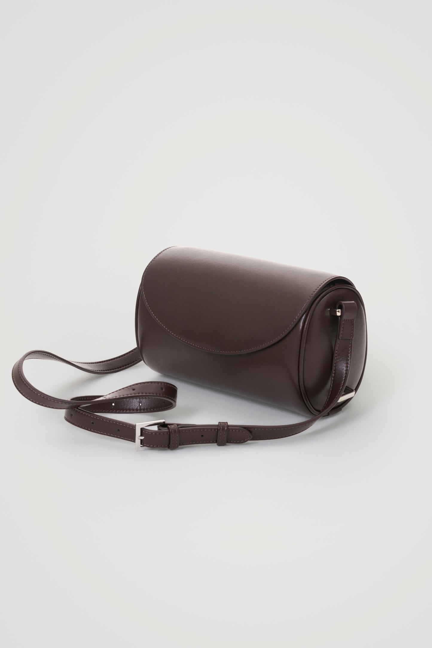 Apple 2Way Half-moon Bag