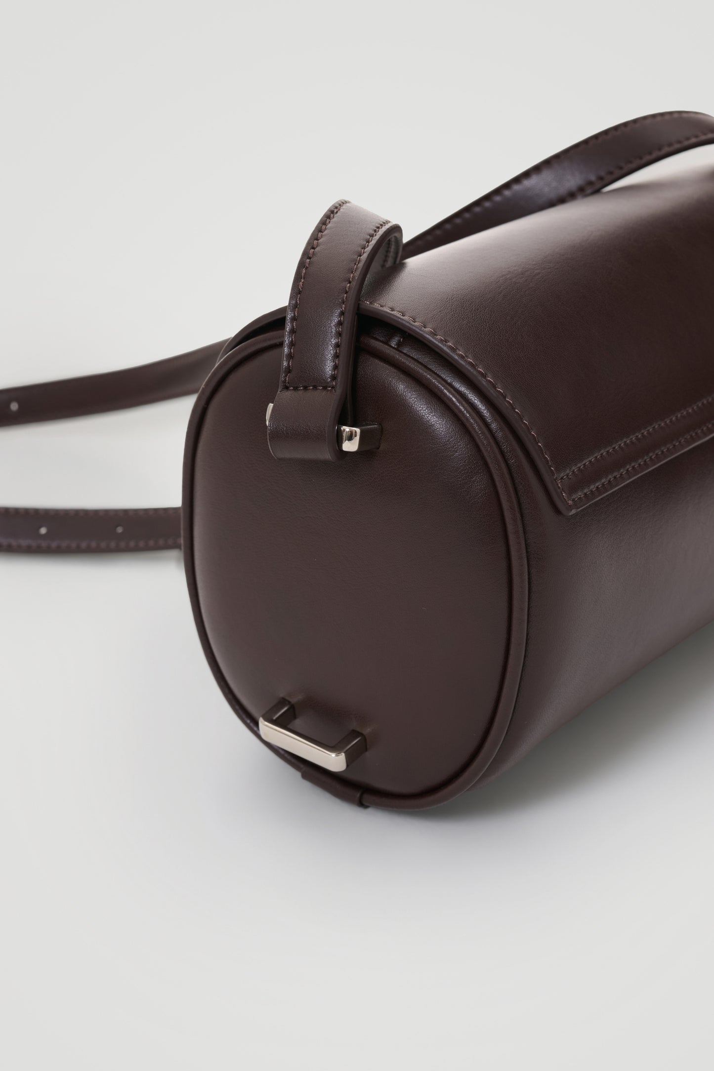 Apple 2Way Half-moon Bag