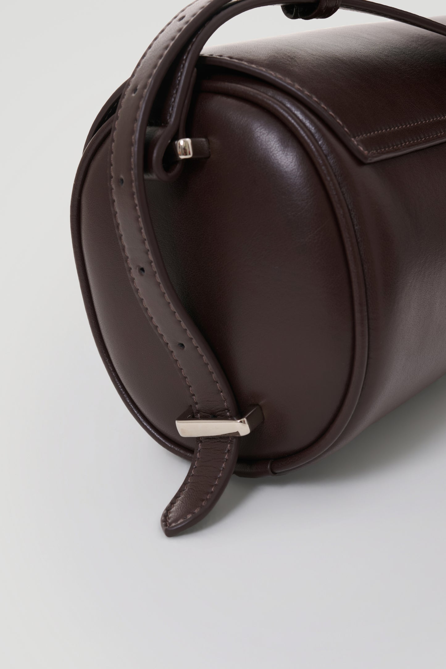 Apple 2Way Half-moon Bag