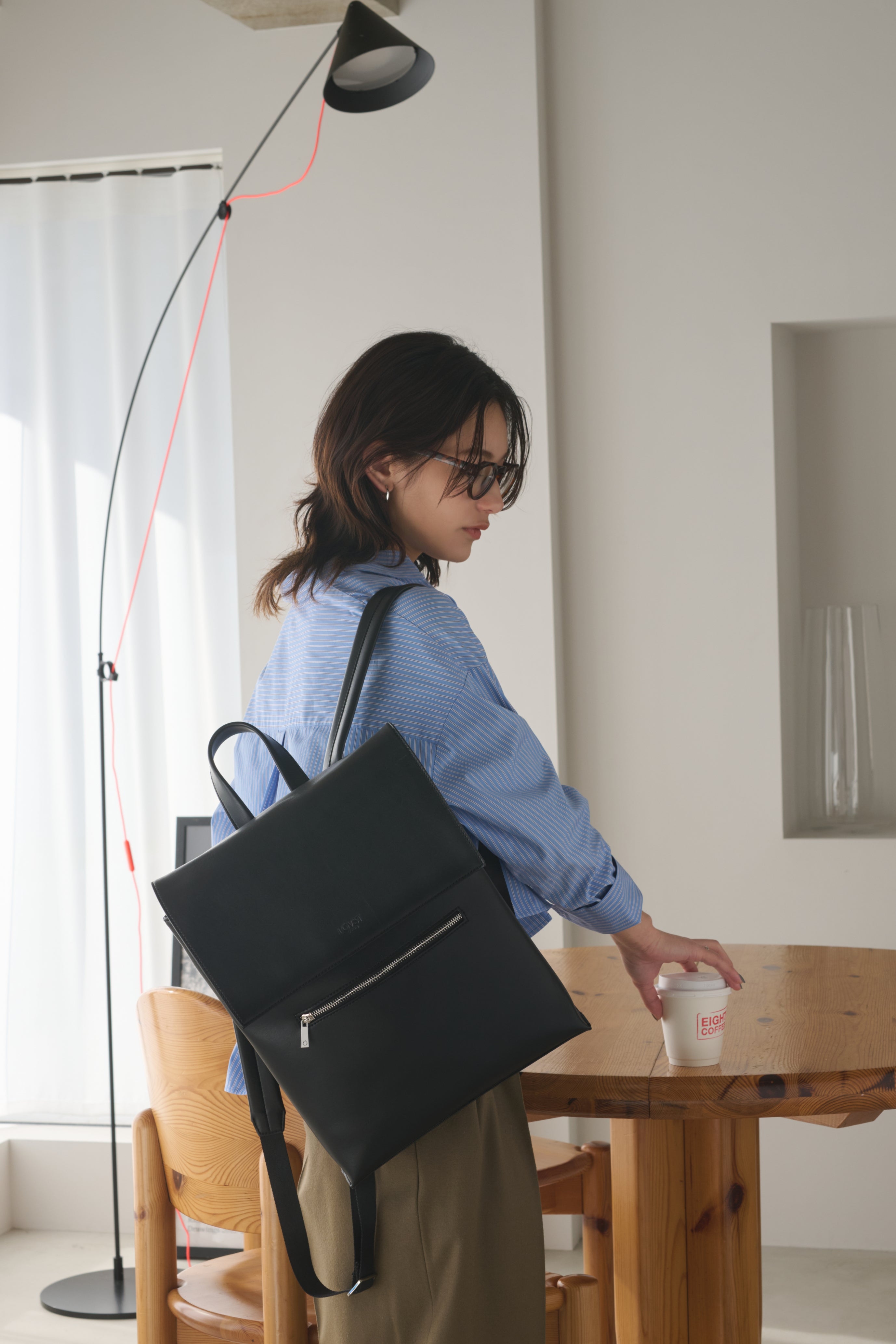 国産アップルレザー製リュックサック「Apple Square Rucksack