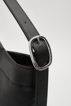 【GISELe 6月号掲載】Apple 2Way Tote Bag