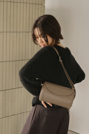 Apple 2Way Half-moon Bag