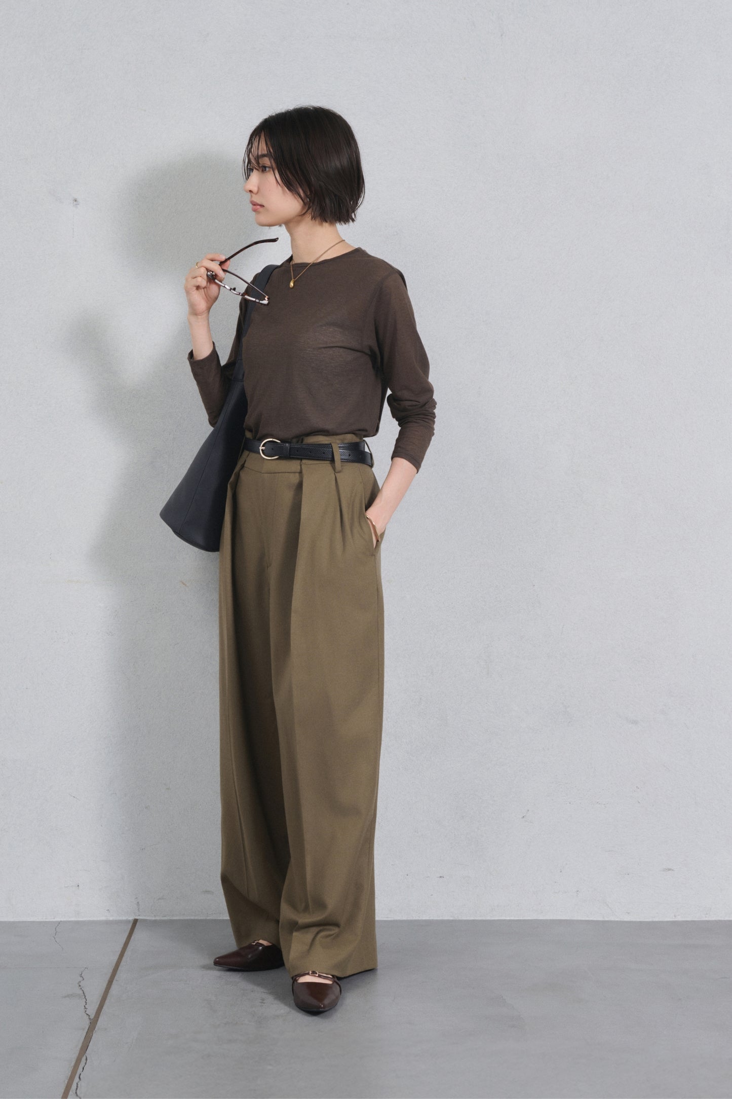 Apple Half-moon Belt