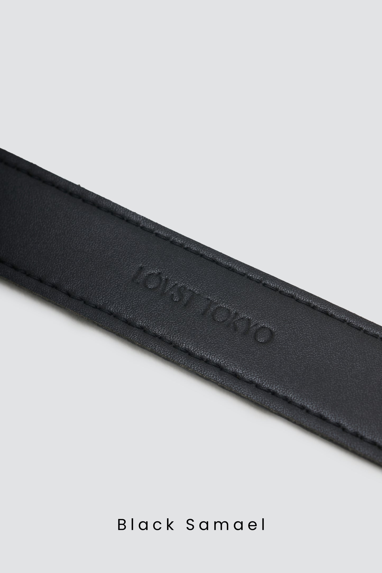 Apple Half-moon Belt