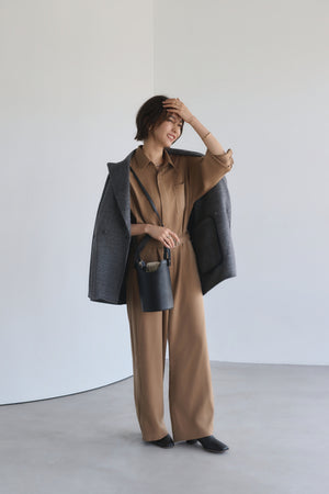 【LEE 4月号掲載】Apple Multi Way Half-moon Bag