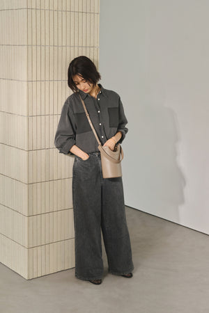 【LEE 4月号掲載】Apple Multi Way Half-moon Bag