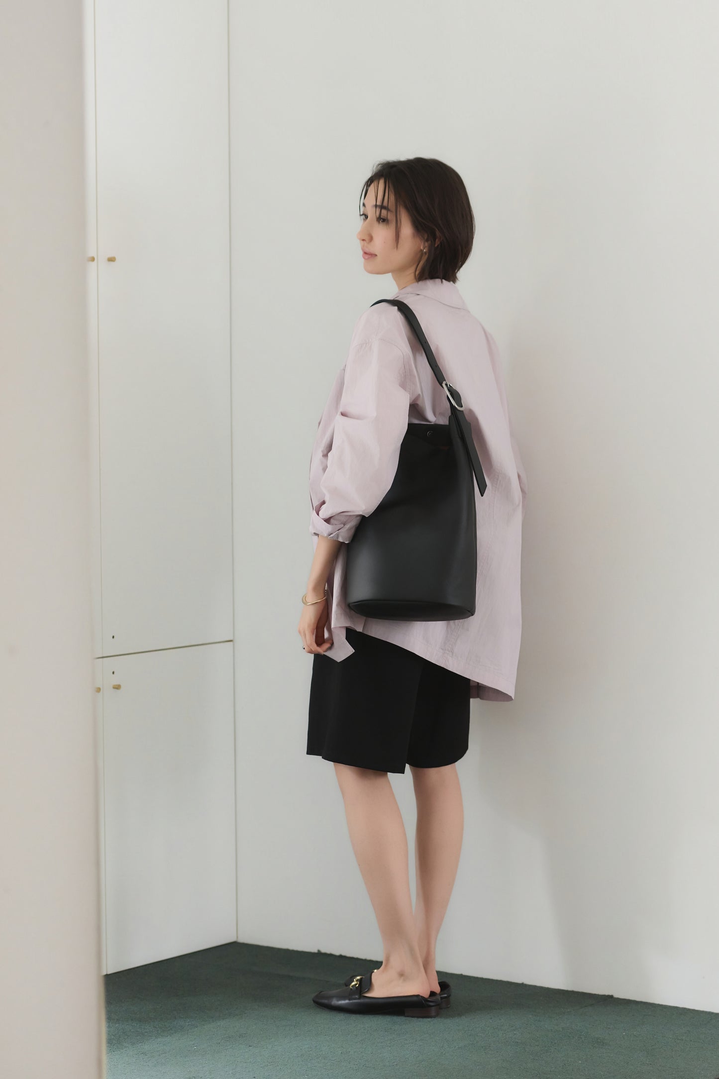 Apple 2-Way Tote Bag