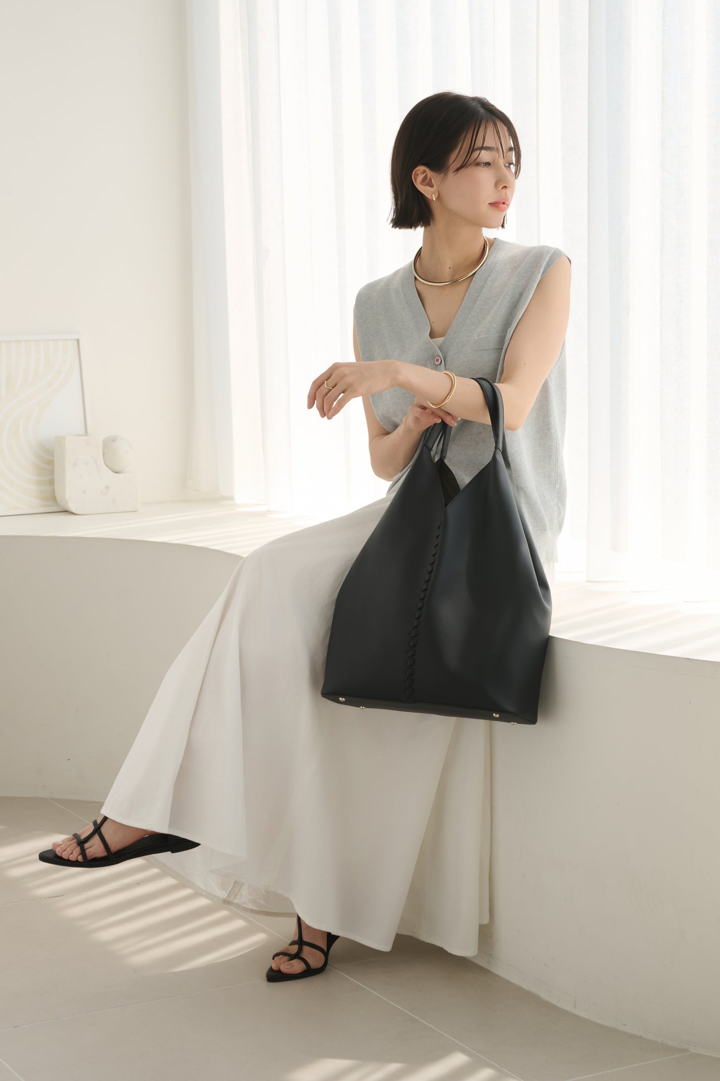 Grape Vine Tote Bag