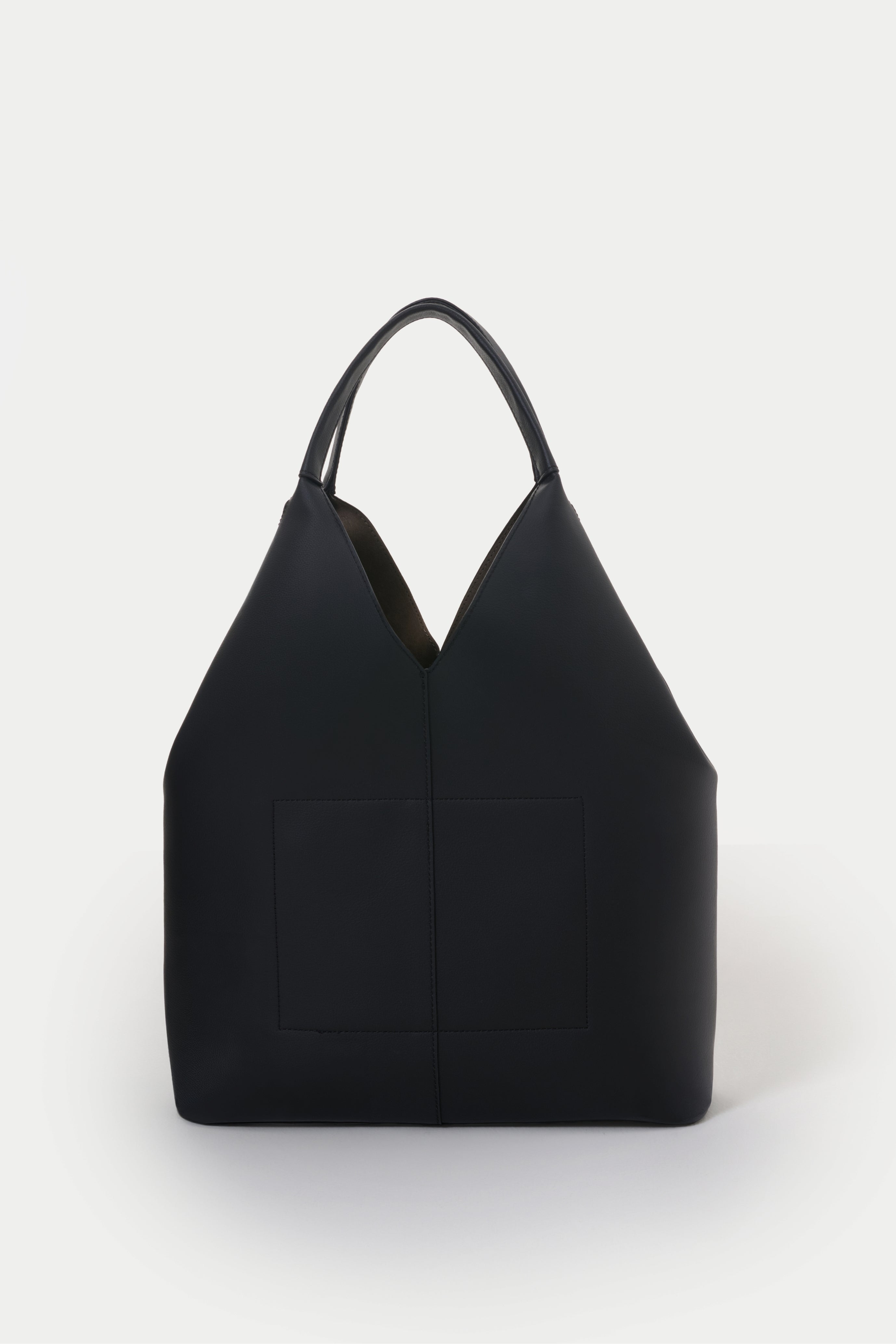 トートバック　lllast Tote Bag (Smooth) Black MZ Wallace Black Large Astor Tote Bag - Luxury Tote Handbags | MZ