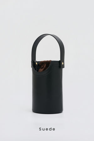 【LEE 4月号掲載】Apple Multi Way Half-moon Bag