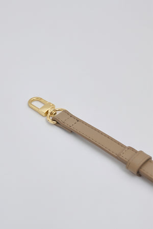 【LEE 4月号掲載】Apple Multi Way Half-moon Bag