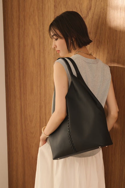 Grape Vine Tote Bag