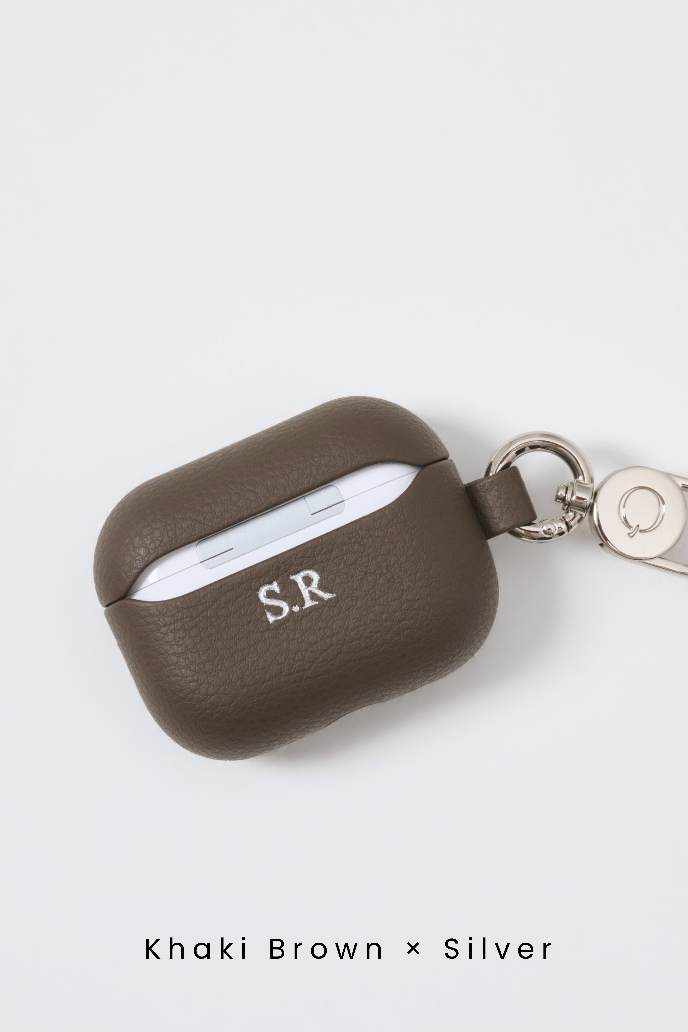 AirPods Pro3 本体 付属品完備　美品　おまけケース付き AirPods Pro 3 / ケース キャリーケース [ ハードケース スピーカー
