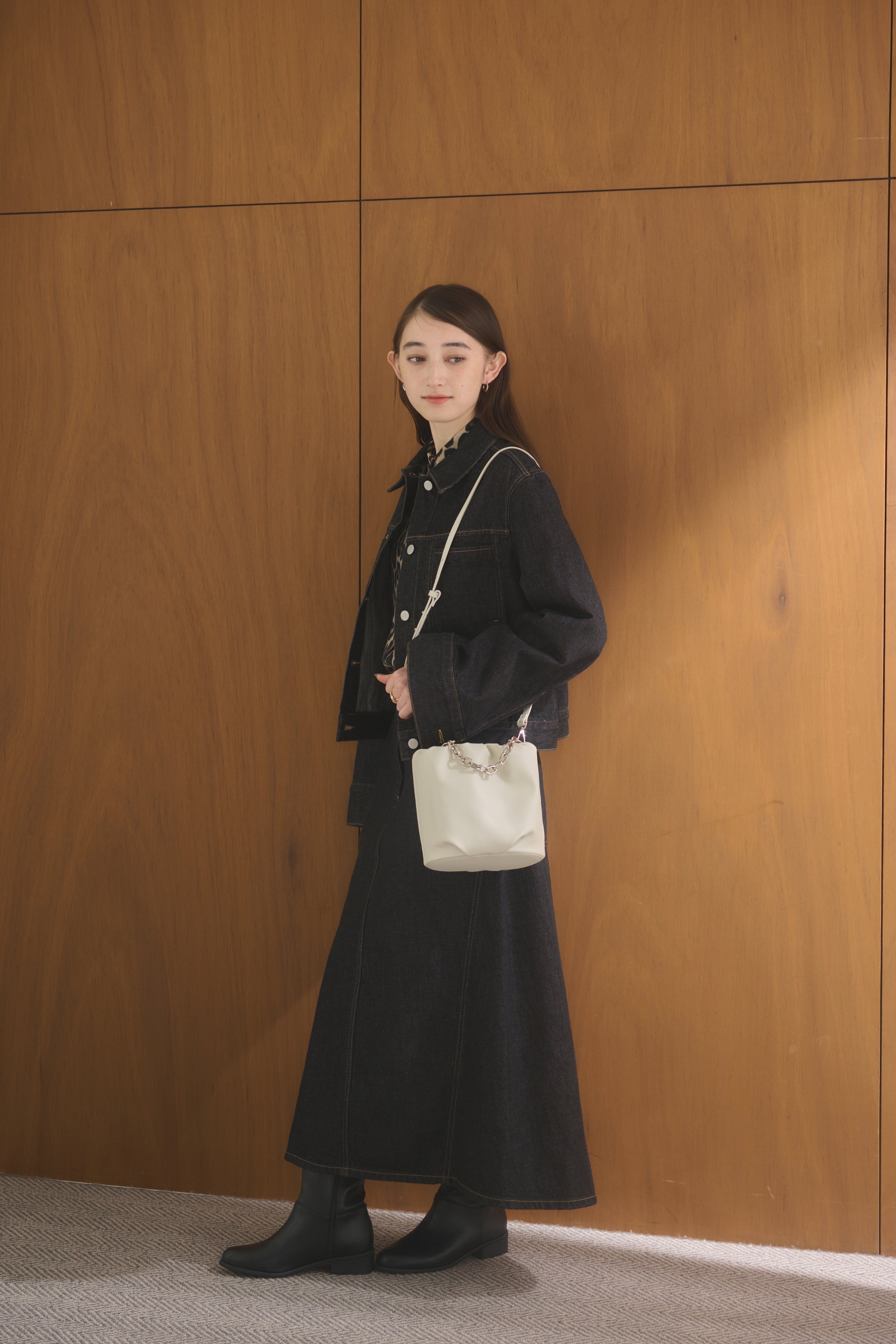 国産アップルレザー製「Apple 4Way Gather Bag」| LOVST TOKYO