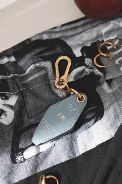 Apple Room Key