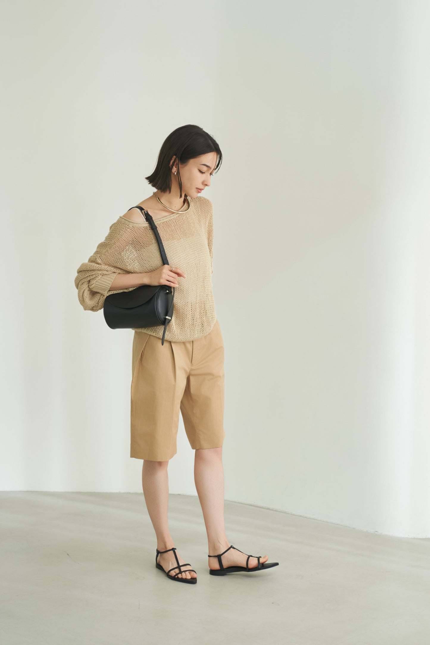 Apple 2Way Half-moon Bag