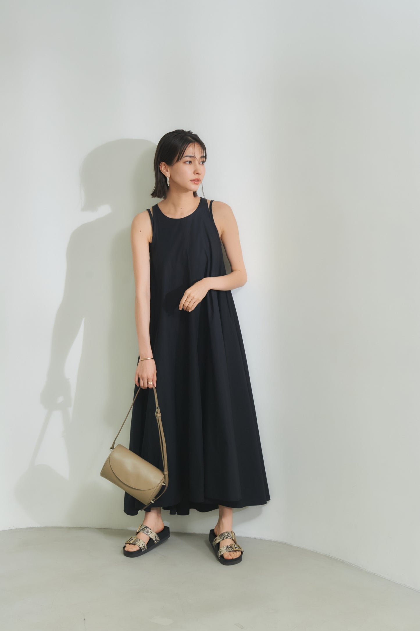 Apple 2Way Half-moon Bag