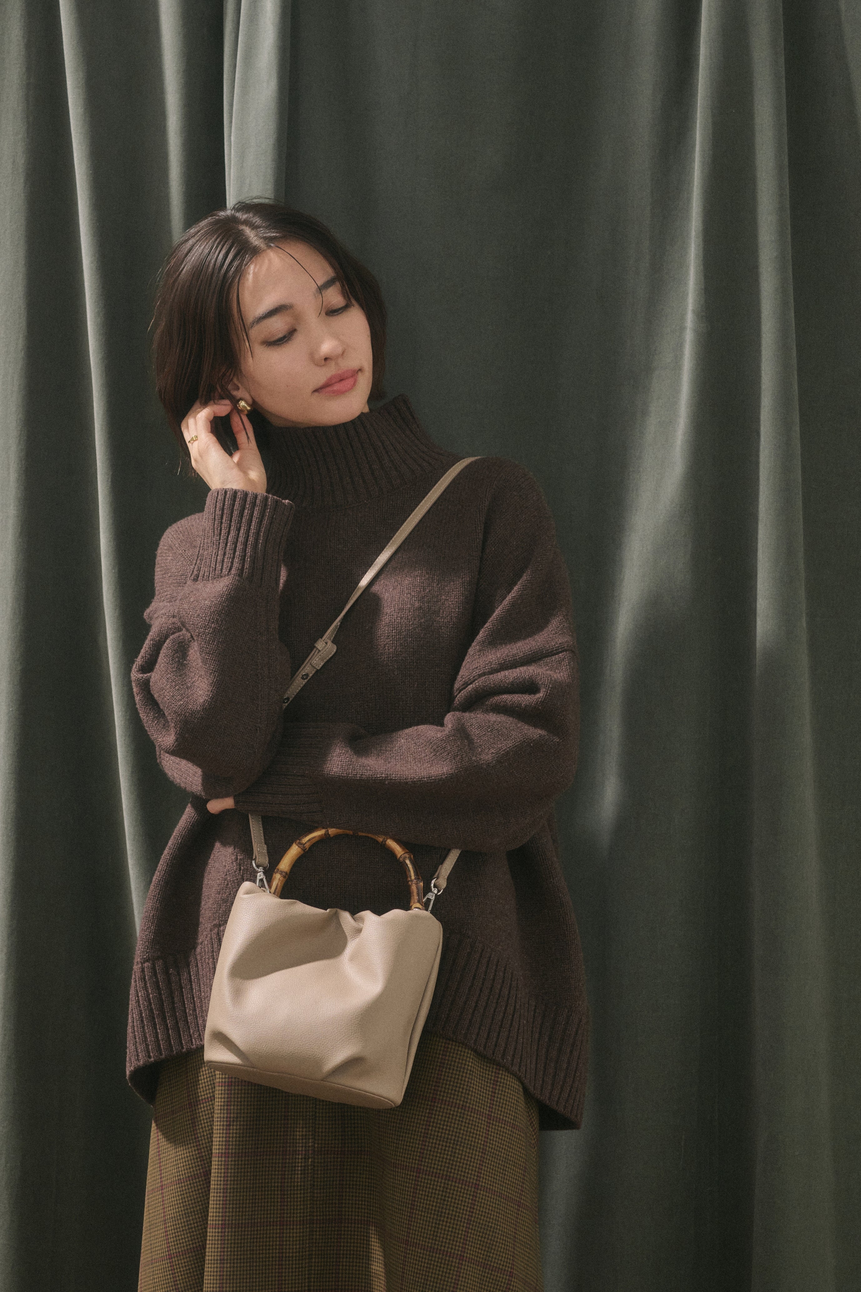 国産アップルレザー製「Apple 4Way Gather Bag」| LOVST TOKYO