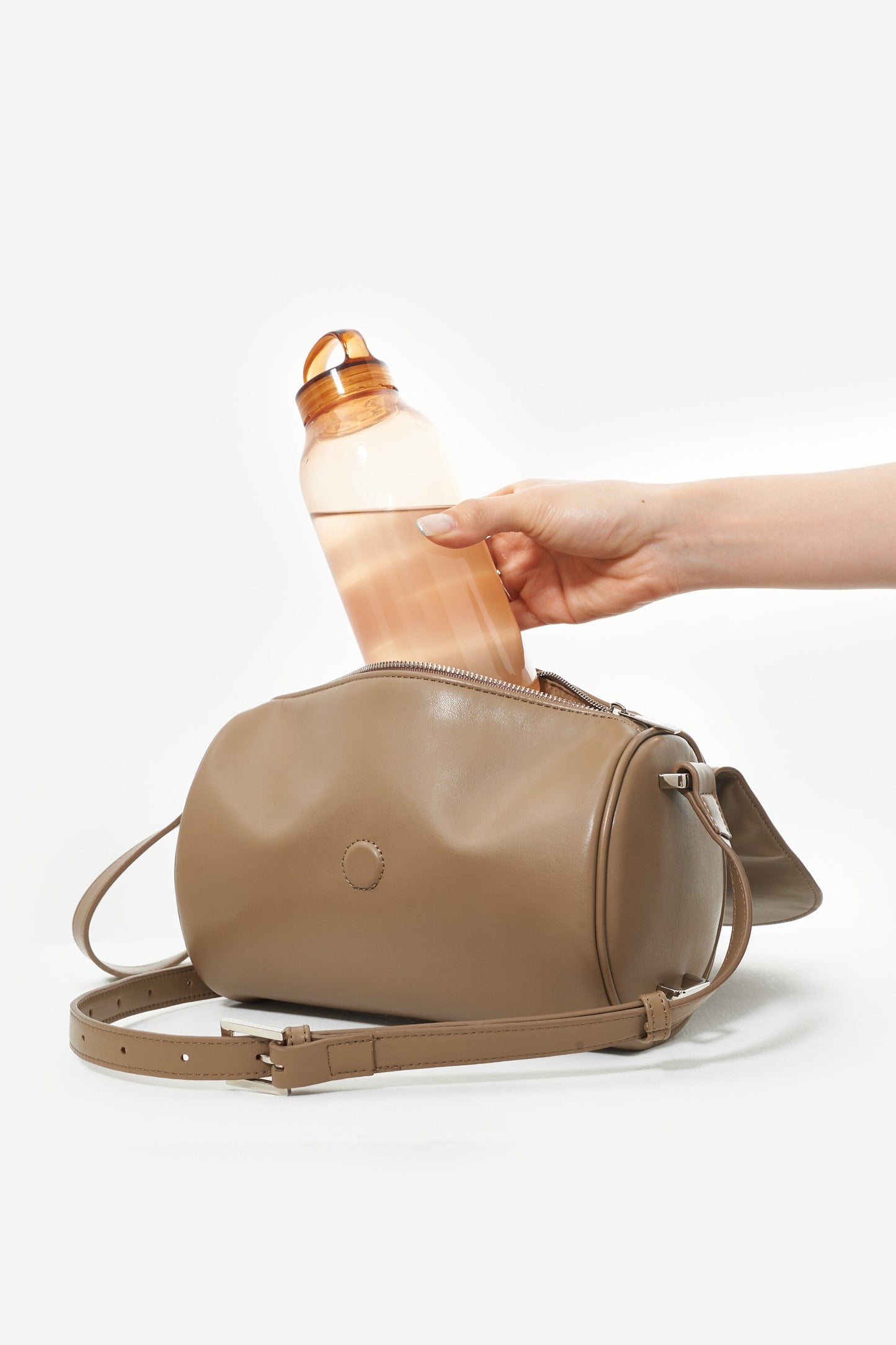 Apple 2Way Half-moon Bag