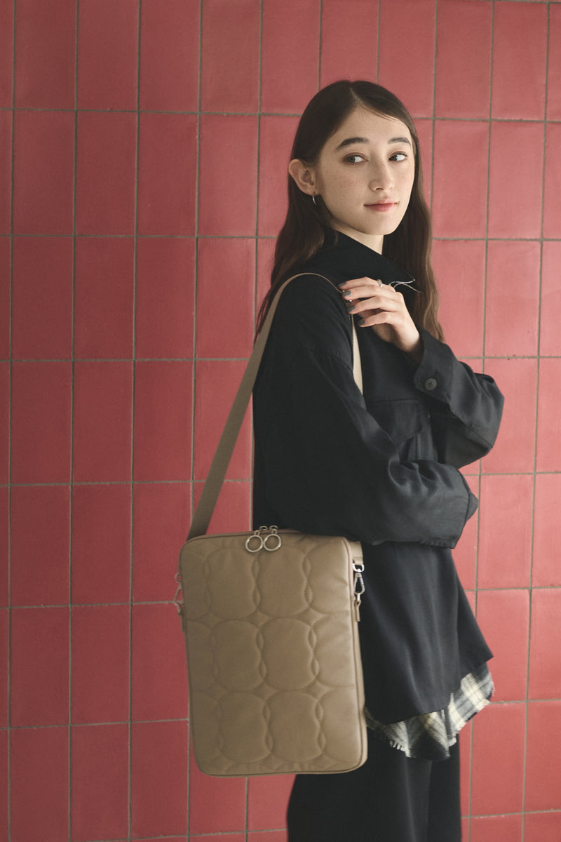 Apple 2Way Quilting Laptop Bag