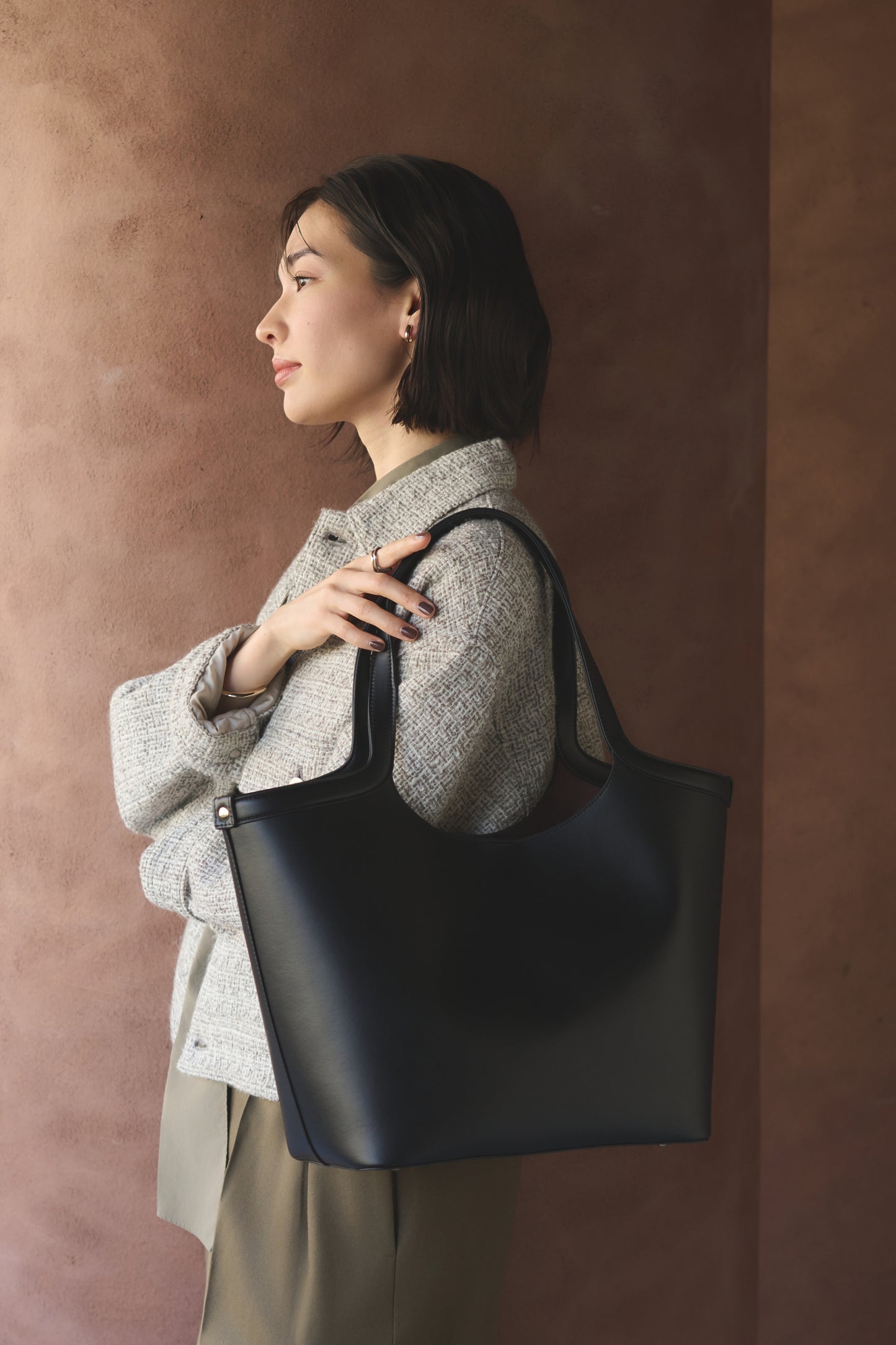 Apple Half-moon Tote Bag