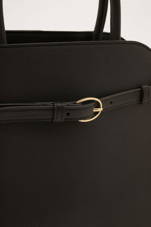 Apple 2Way Half-moon Boston Bag