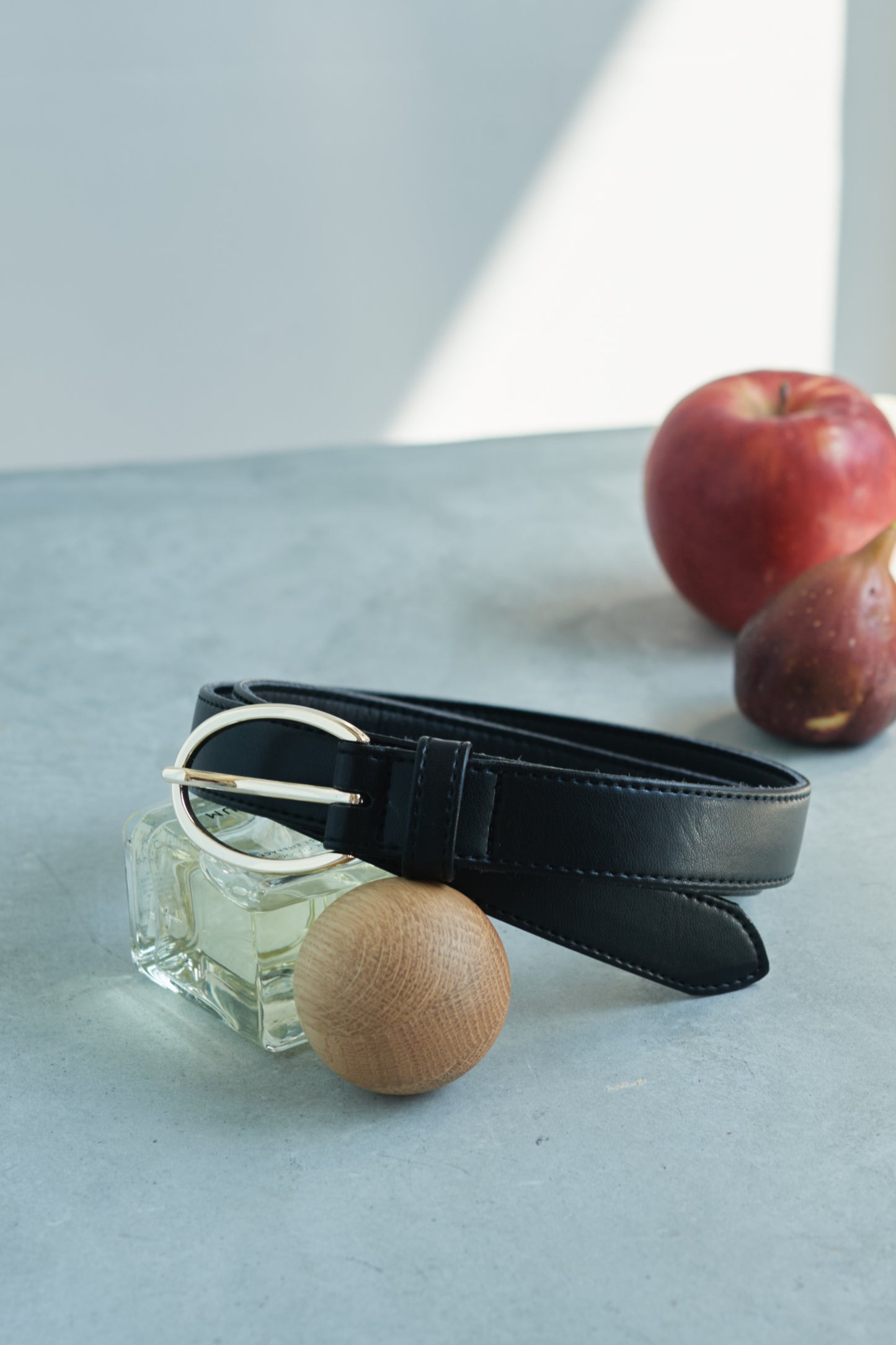 Apple Half-moon Belt