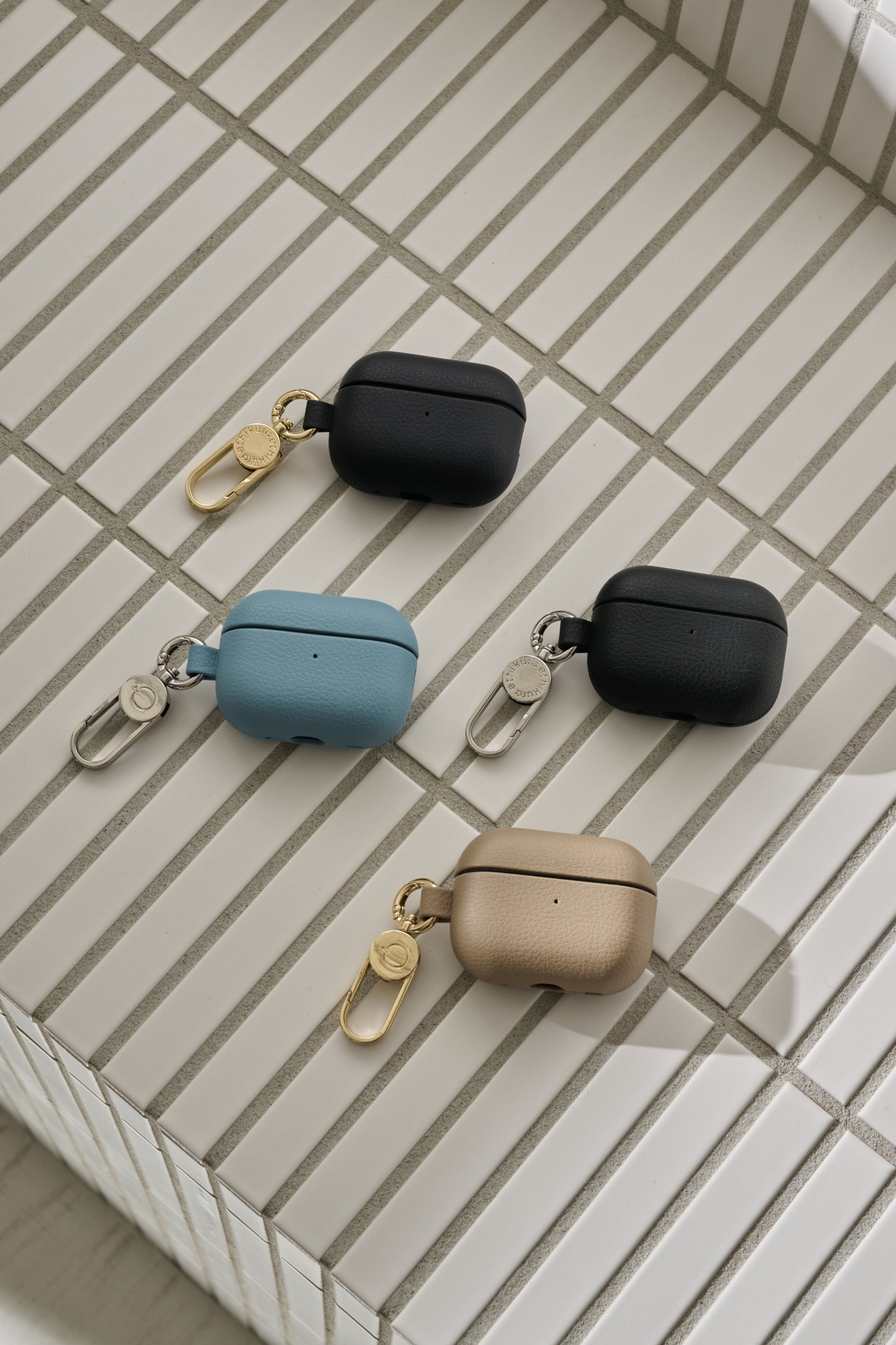 高耐久ヴィーガンレザー製 AirPods Pro（第3世代）ケース｜名入れ