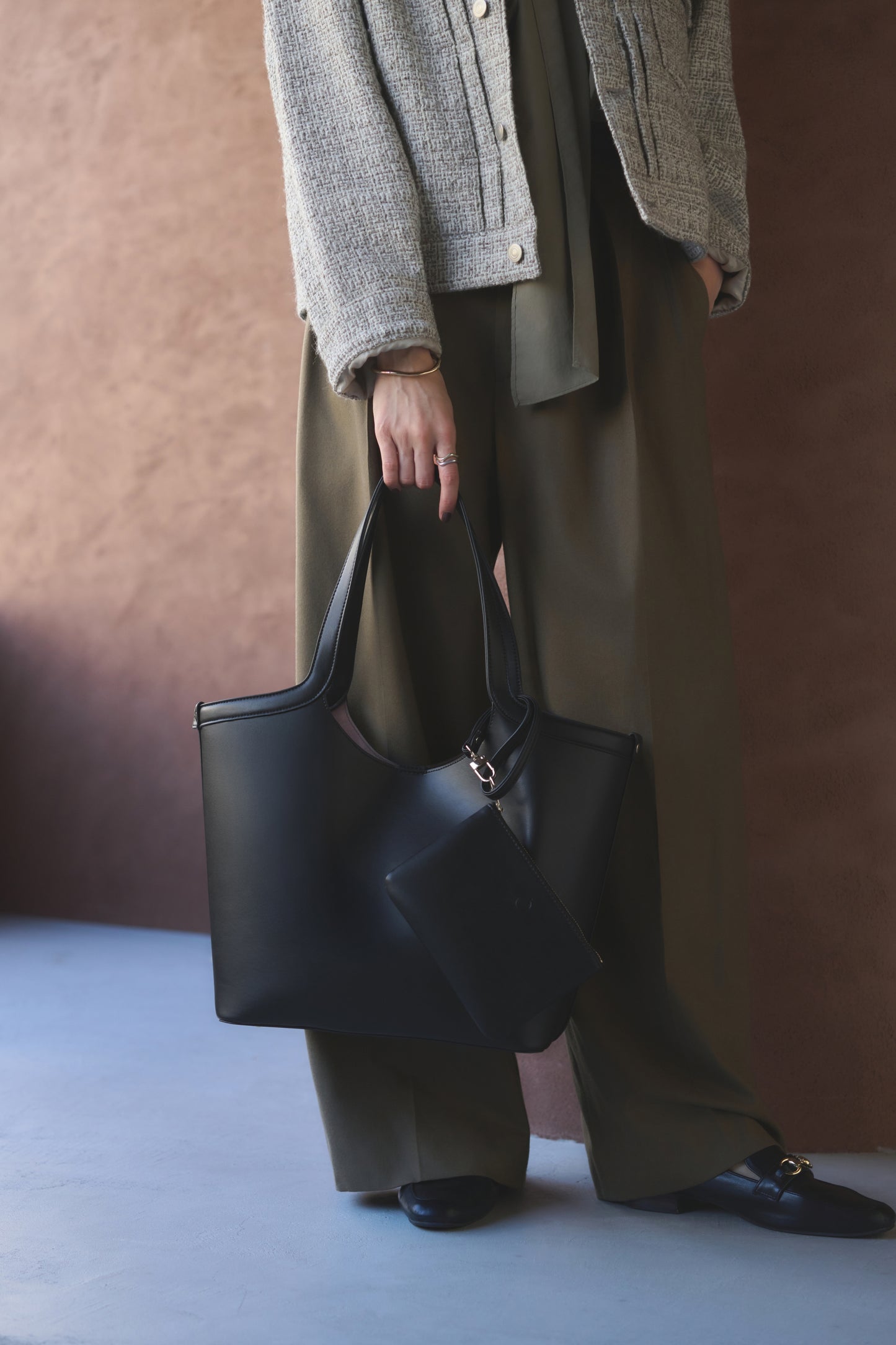 Apple Half-moon Tote Bag