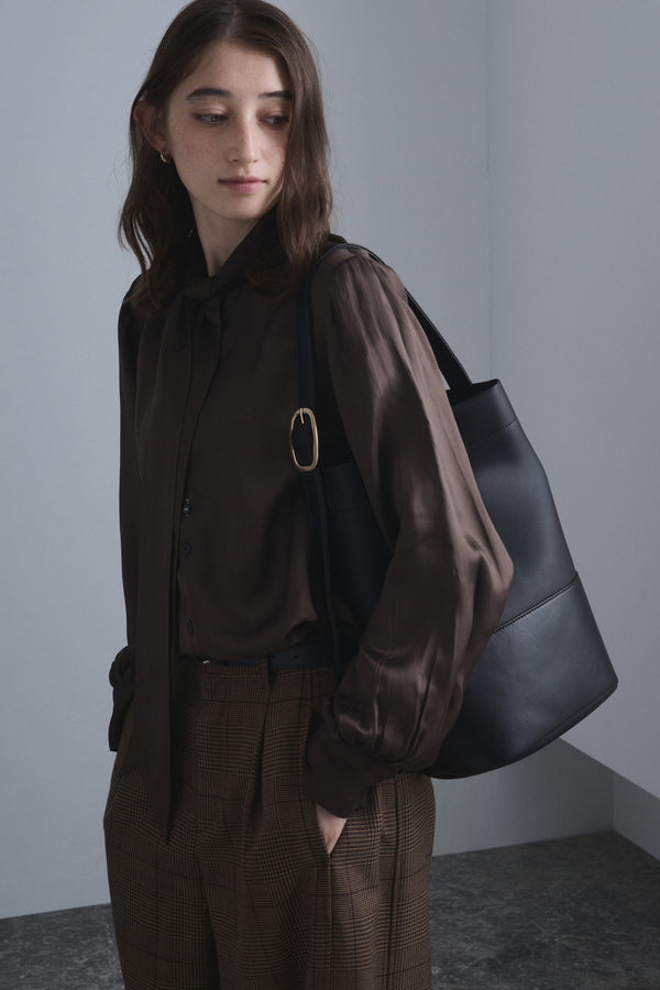 Apple 2Way Tote Bag ｜Limited Black