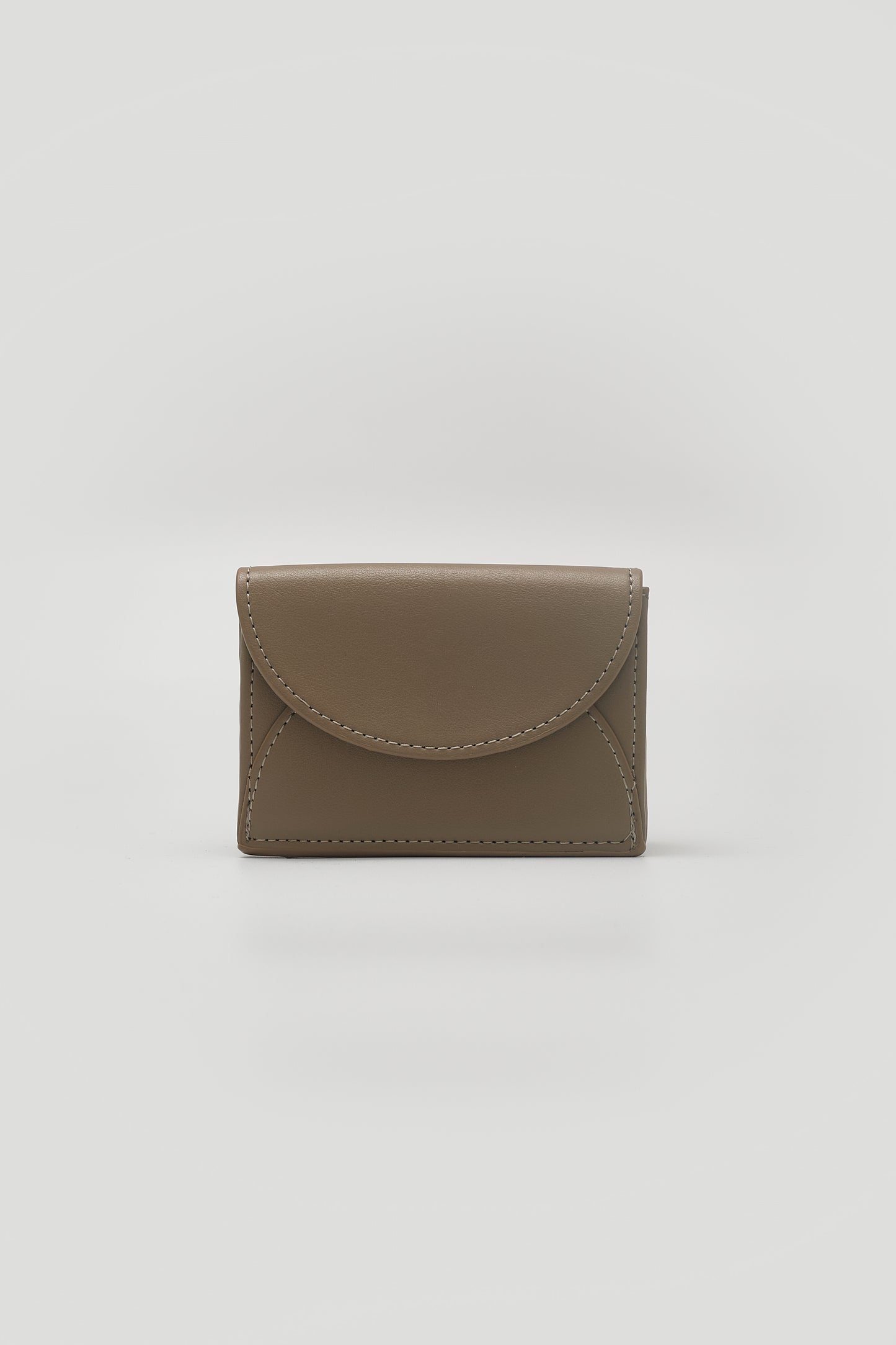 Apple Half-moon Wallet