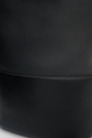 Apple 2Way Tote Bag ｜Limited Black