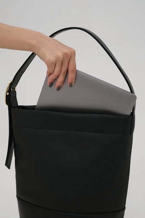 Apple 2Way Tote Bag ｜Limited Black