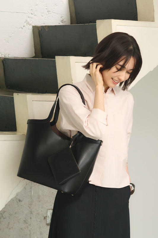 Apple Half-moon Tote Bag